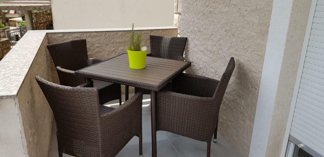 Apartments Villa Plava Klek Eksteriør billede